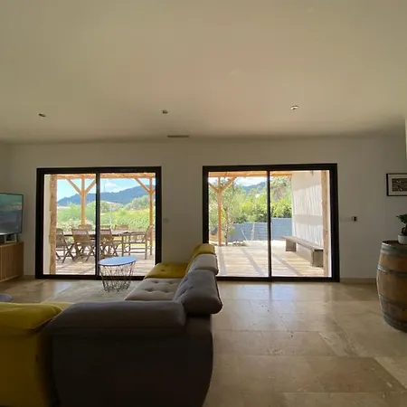 De Charme Avec Piscine A Ajaccio ヴィラ *