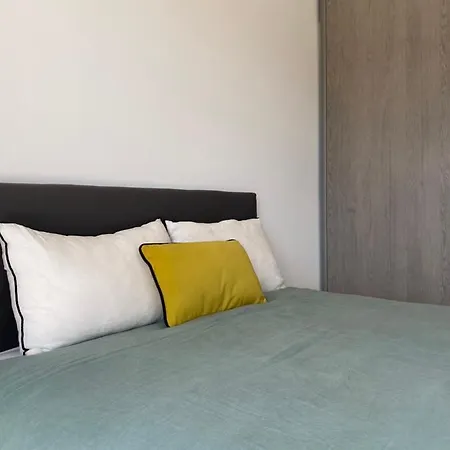 ヴィラ De Charme Avec Piscine A Ajaccio *