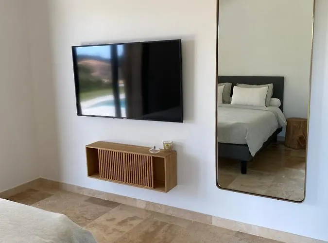 De Charme Avec Piscine A Ajaccio