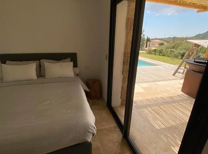 De Charme Avec Piscine A Ajaccio