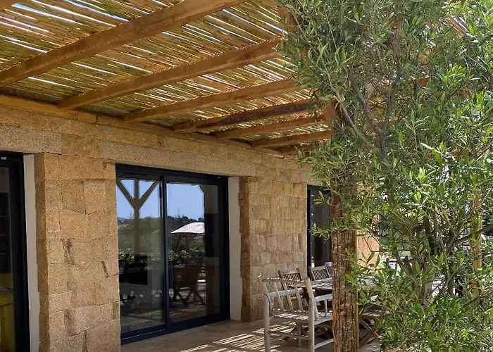 De Charme Avec Piscine A Ajaccio *