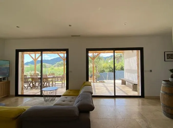 De Charme Avec Piscine A Ajaccio Villa *